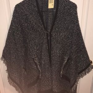 Gray and black poncho